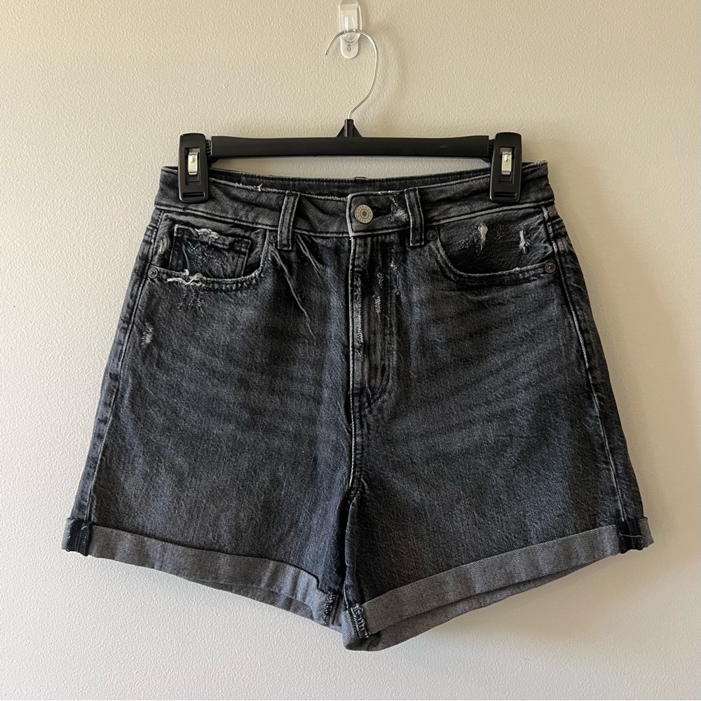 NEW American Eagle Size 2 Relaxed Mom Short Comfort Stretch Waistband in Black